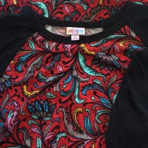 Lularoe Randy XL Red print w/ black sleeves. Used